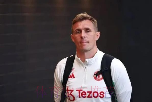 弗莱彻临危受命出任曼联临时主帅 弗莱彻临危受命出任曼联临时主帅